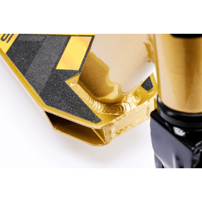 FlaX 8.6 stunt roller metálarany