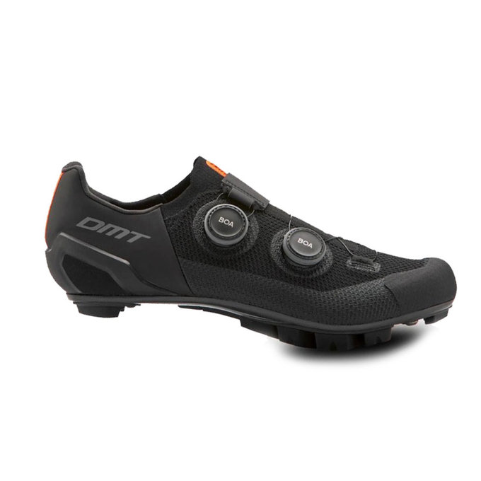 Mountain bike cipő karbon talppal és BOA rendszerrel DMT MH10