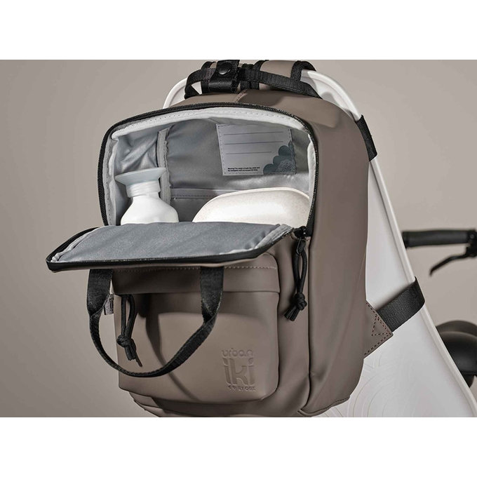 Iki gyermek hátizsák