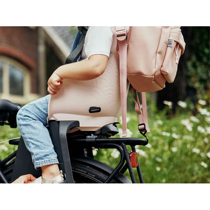 Iki gyermek hátizsák