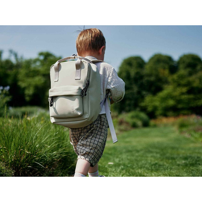 Iki gyermek hátizsák