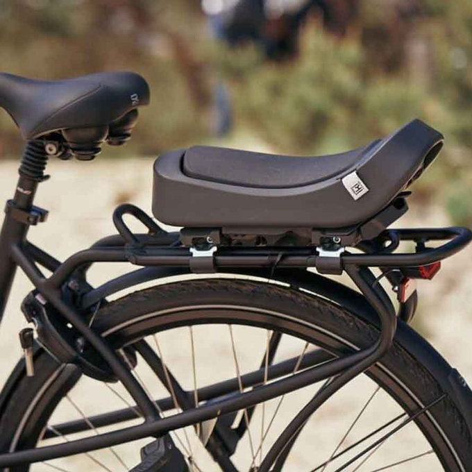 JUNIOR hátsó ülés tartó adapterrel