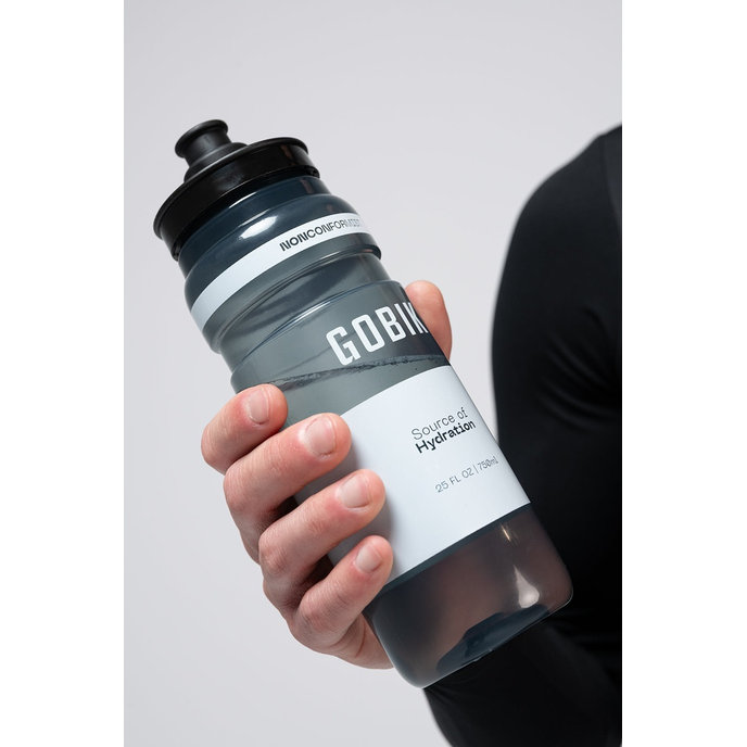 GOBIK palack FLY SMOKED 750 ml