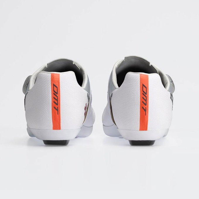 DMT KR0 EVO karbon talpú országúti kerékpáros cipő