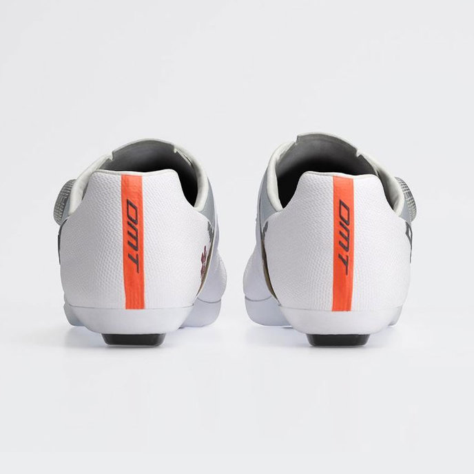 DMT KR0 EVO karbon talpú országúti kerékpáros cipő