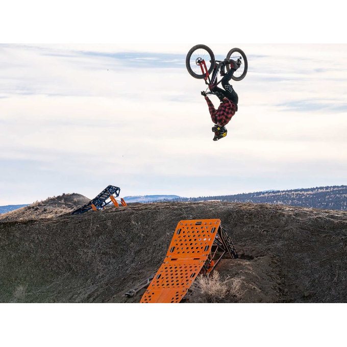 Area 51 hordozható ugró rámpa