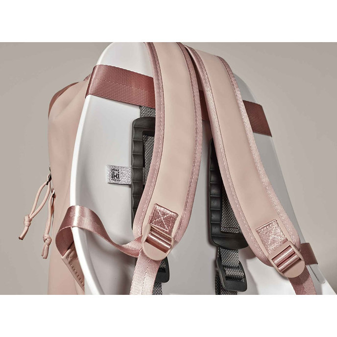 Iki gyermek hátizsák