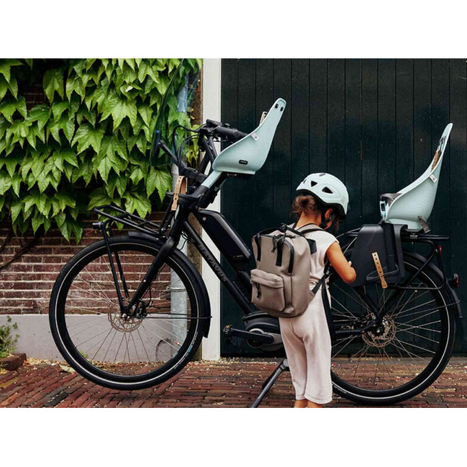 Iki gyermek hátizsák