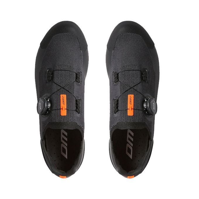 Mountain bike cipő karbon talppal és BOA rendszerrel DMT KM30