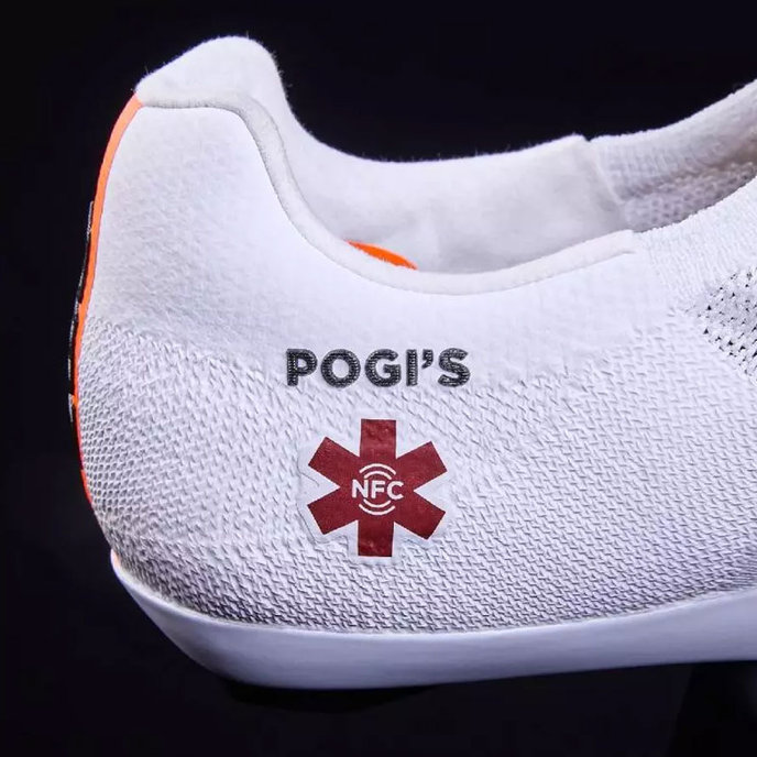 Úti cipők kiadása Tadej Pogačar DMT POGI'S