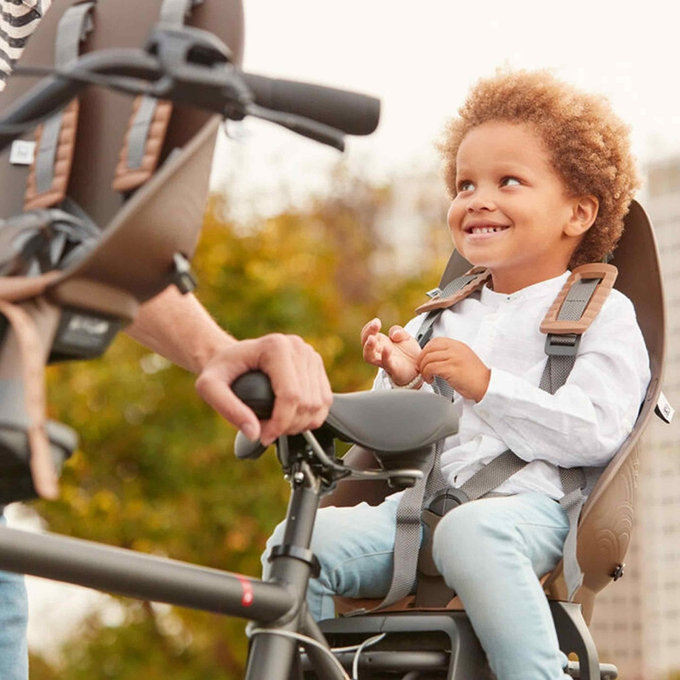 Első kerékpárülés adapterrel