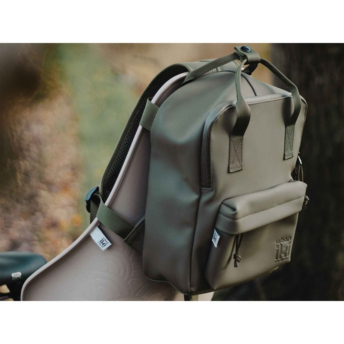 Iki gyermek hátizsák