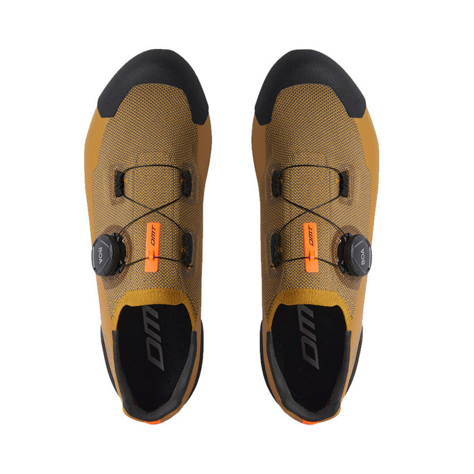 Mountain bike cipő karbon talppal és BOA rendszerrel DMT KM30