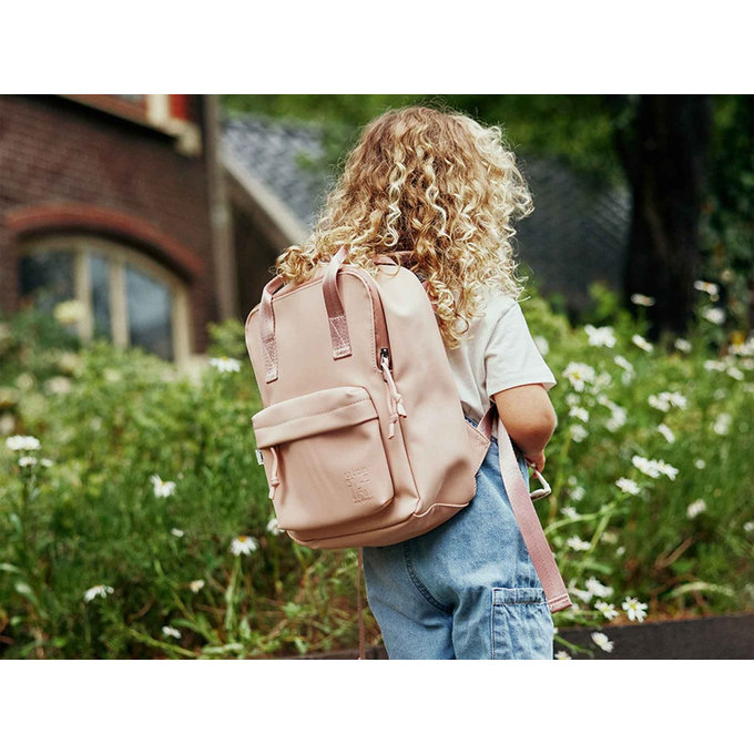 Iki gyermek hátizsák