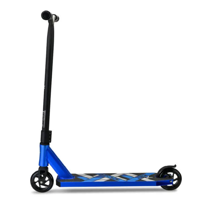 FlaX 8.6 stunt roller metálkék