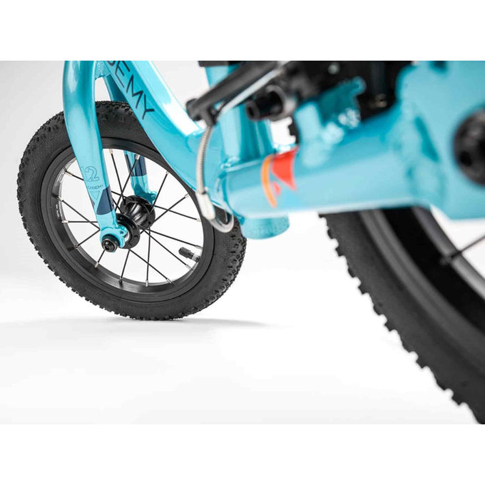 Grade 1 - 12" (85 cm-től)