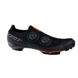 Mountain bike cipő karbon talppal és BOA rendszerrel DMT KM0