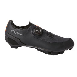 Mountain bike cipő karbon talppal és BOA rendszerrel DMT KM30